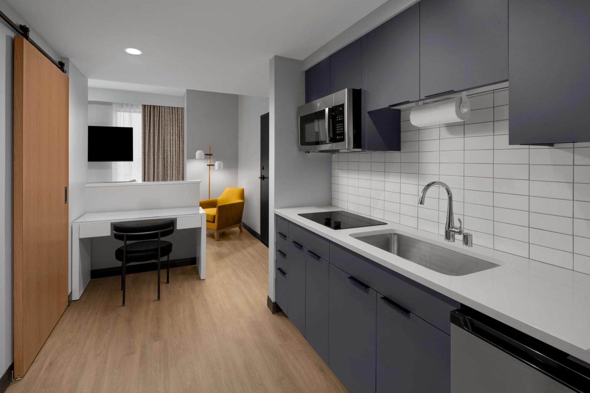 Homewood Suites By Hilton Grand Prairie At Epiccentral Exterior photo